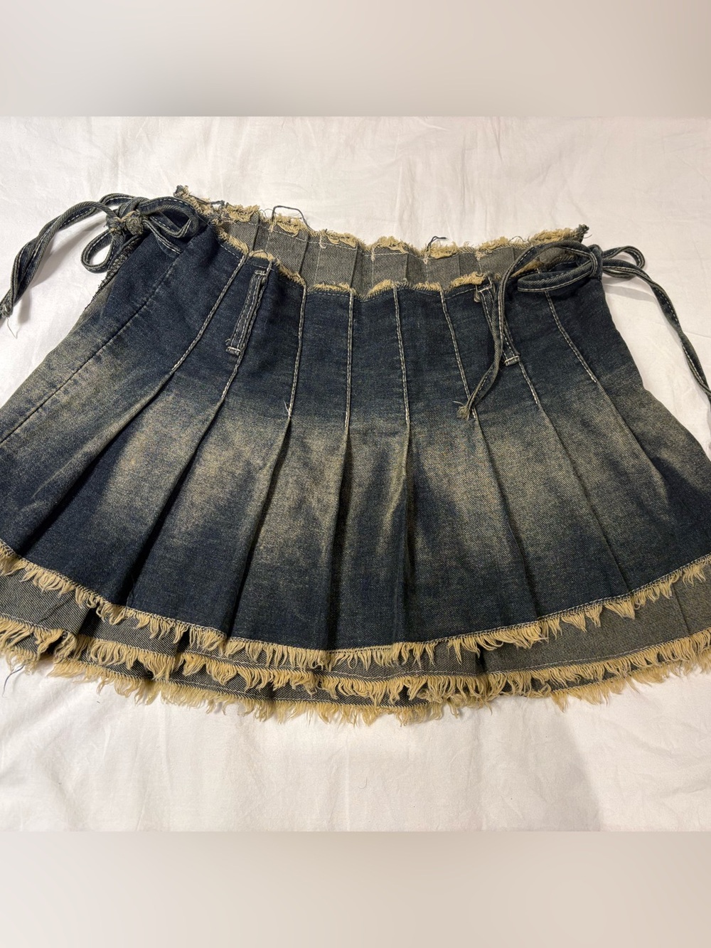 vintage wash pleated wrap skirt - Picture 2 of 6